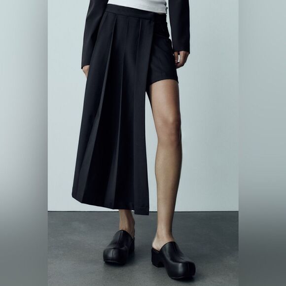 ASYMMETRICAL PLEATED SKIRT DARK NAVY NEW - Picture 4 of 5